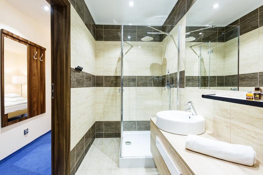 Hotel Sanvit Lake Resort & Spa Okuninka Esterno foto